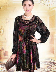 秋冬品牌连衣裙搭配示范三