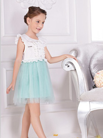 今年流行什么童装款式