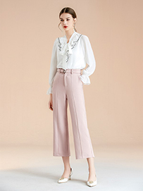 主持人服装不同款式